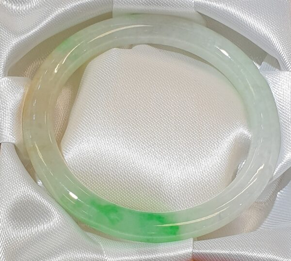 1BJ7RG- Two color jadeite bangle